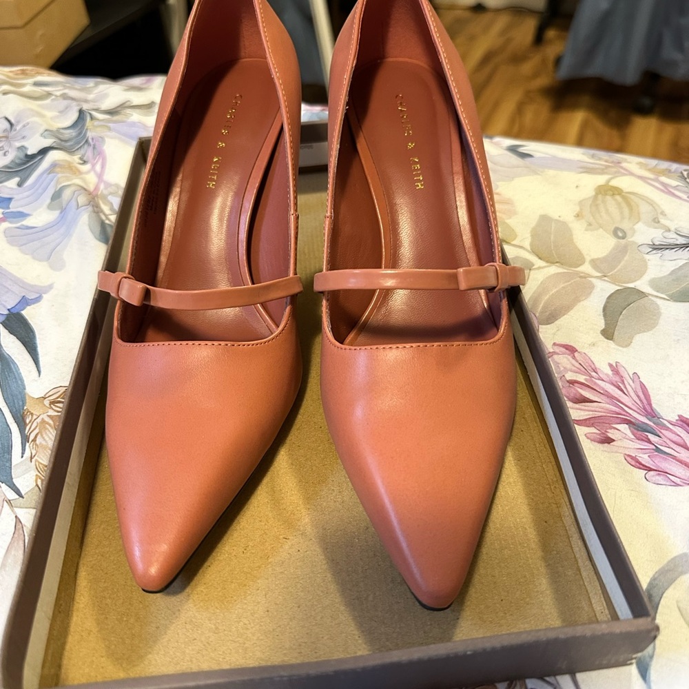 Charles & Keith Pink Pointed Toe Heels